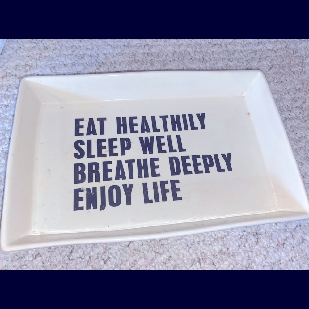 Tray with inspiration quote